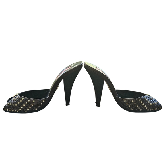 Betsey Johnson Nedra Pewter Leather Studded Pumps- Size 7.5 - Picture 6 of 17